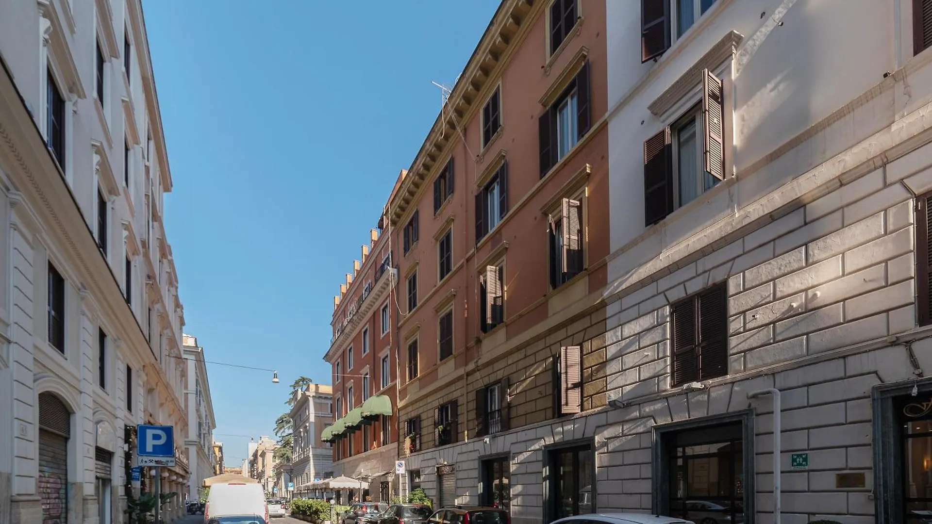 Termini Live Laugh & Love Apartment Rome