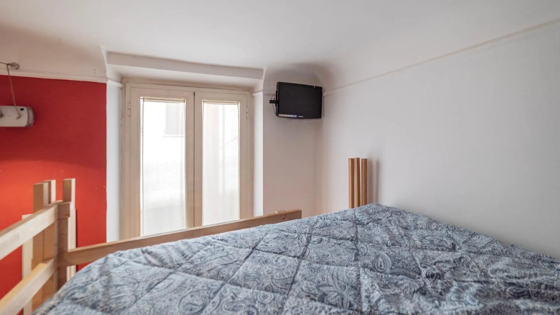 Termini Live Laugh & Love Apartment Rome