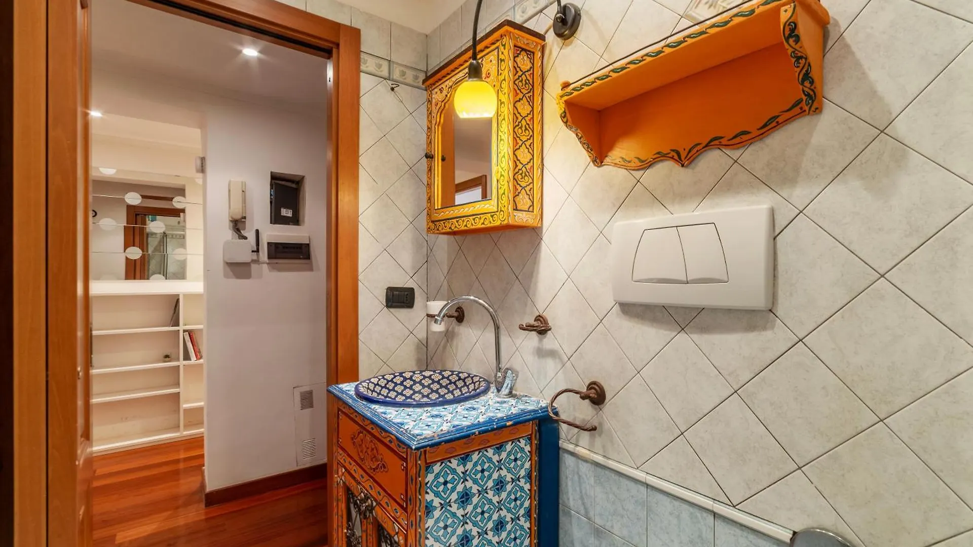 Termini Live Laugh & Love Apartment Rome Italy